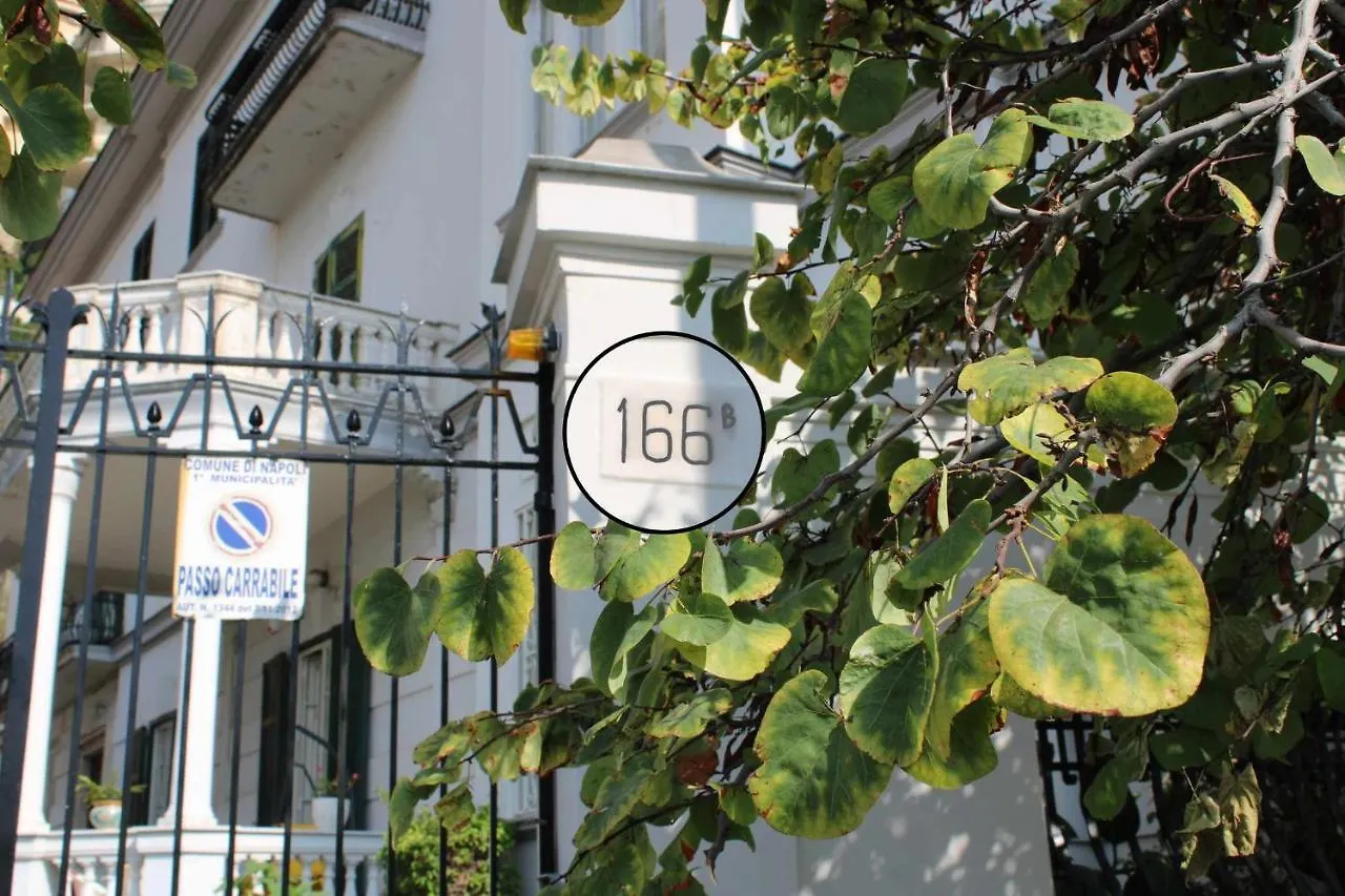 Appartamento Corso Vista Mare Casa Elegante By Italianhost Napoli Italia
