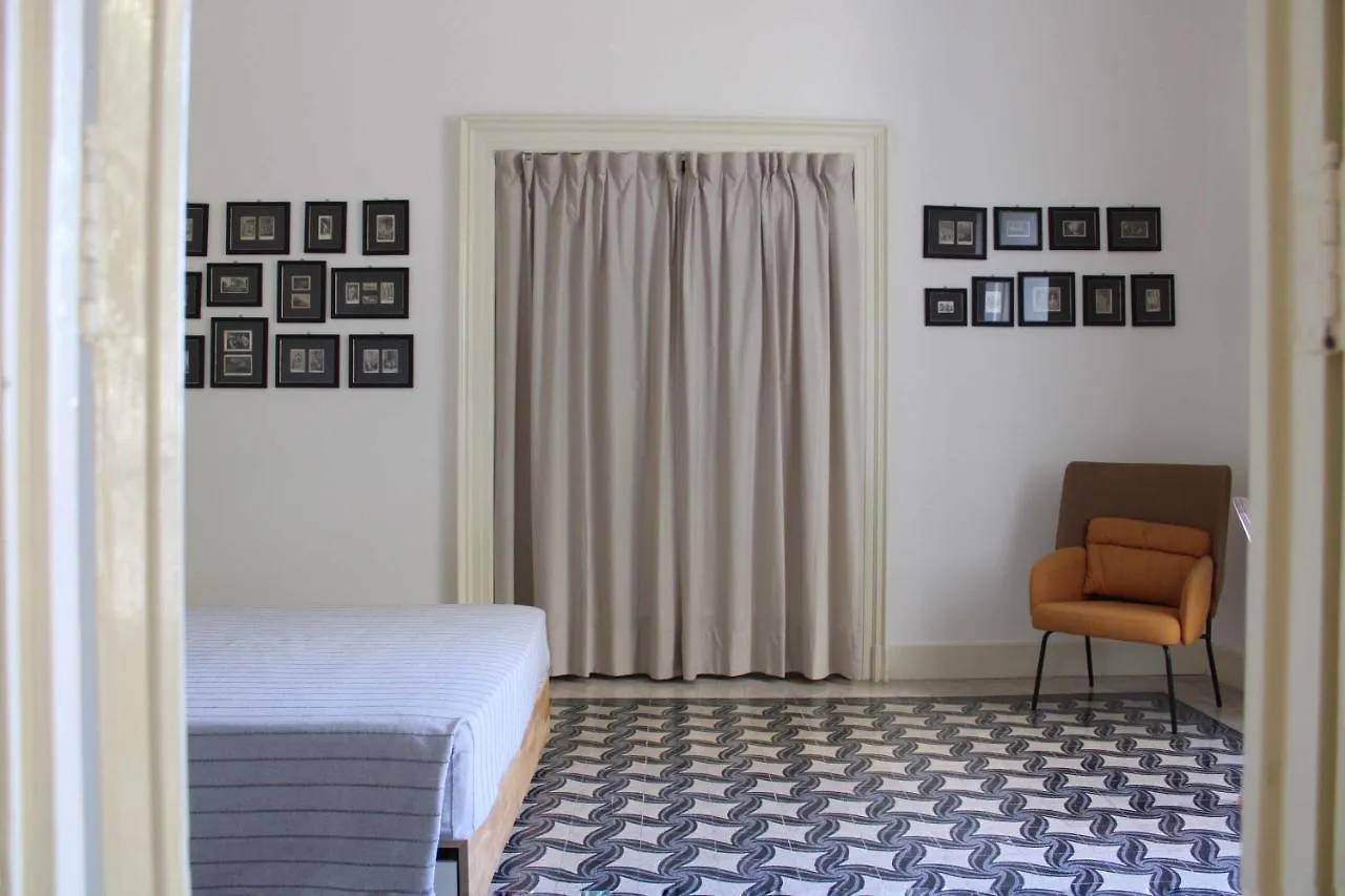 Appartamento Corso Vista Mare Casa Elegante By Italianhost Napoli Italia