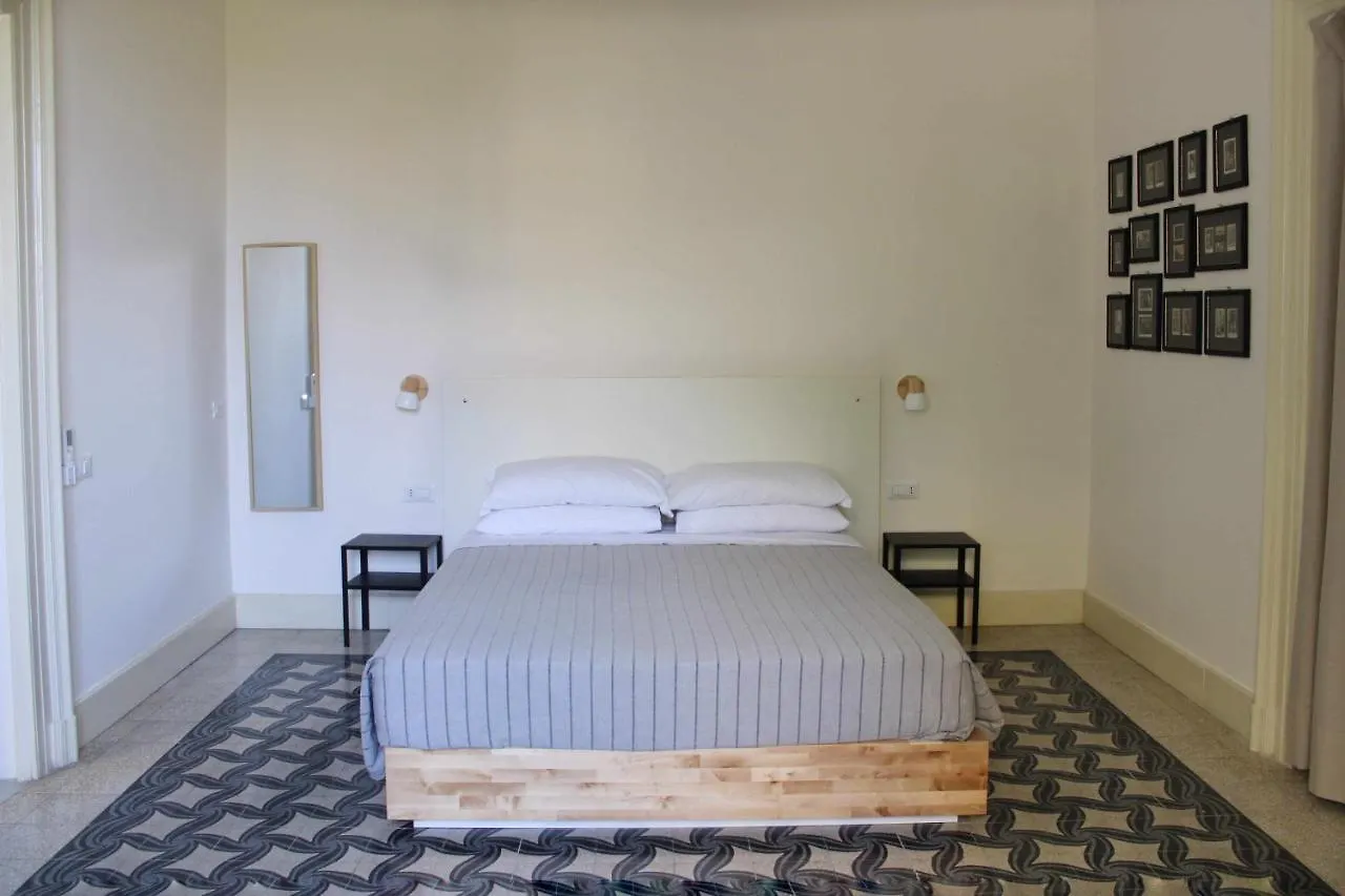 Corso Vista Mare Casa Elegante By Italianhost Apartment Naples Italy