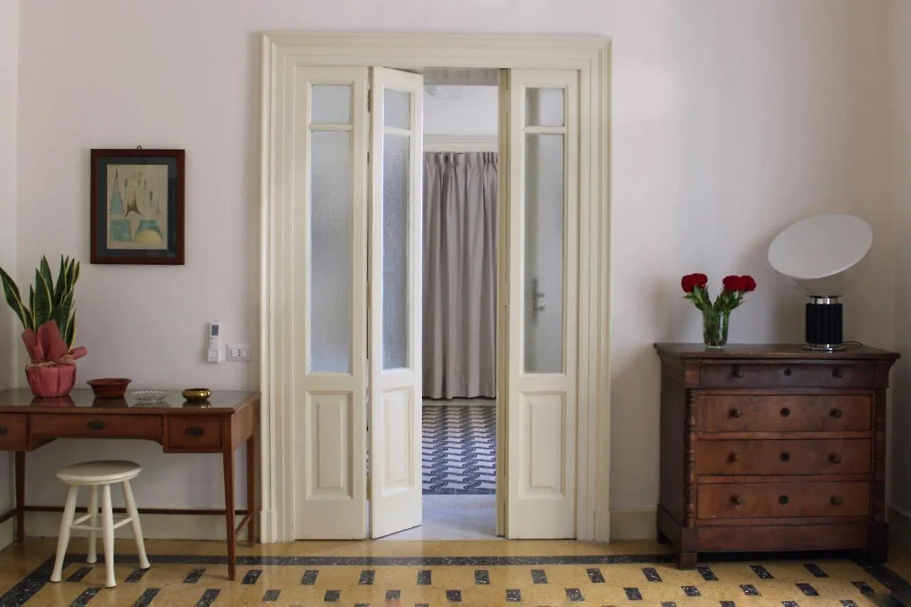 Corso Vista Mare Casa Elegante By Italianhost Apartment Naples Italy